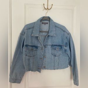 Excellent condition, never worn Denim jacket, slightly cropped